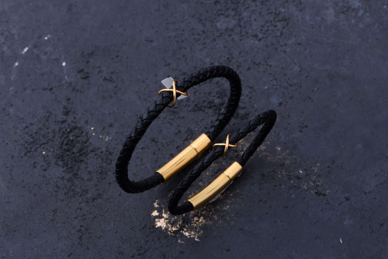 دستبند طلا مردانه چرم طرح بی نهایت دستبند طلا مردانه چرم طرح بی نهایت