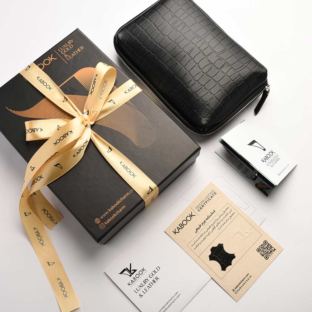 کیف پاسپورتی چرم کروکودیل مشکی