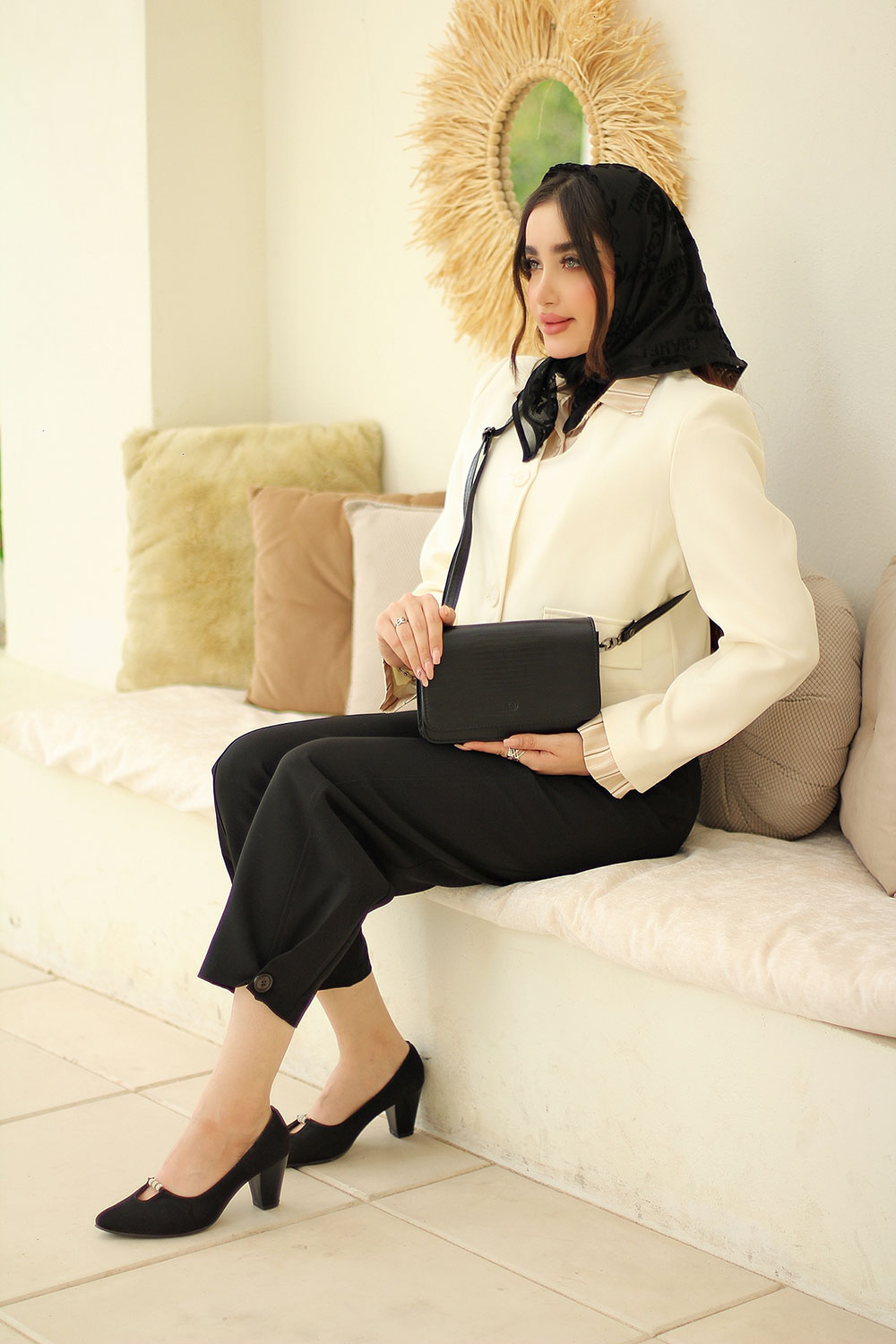 کیف دوشی زنانه آمبر چرم لیزارد مشکی