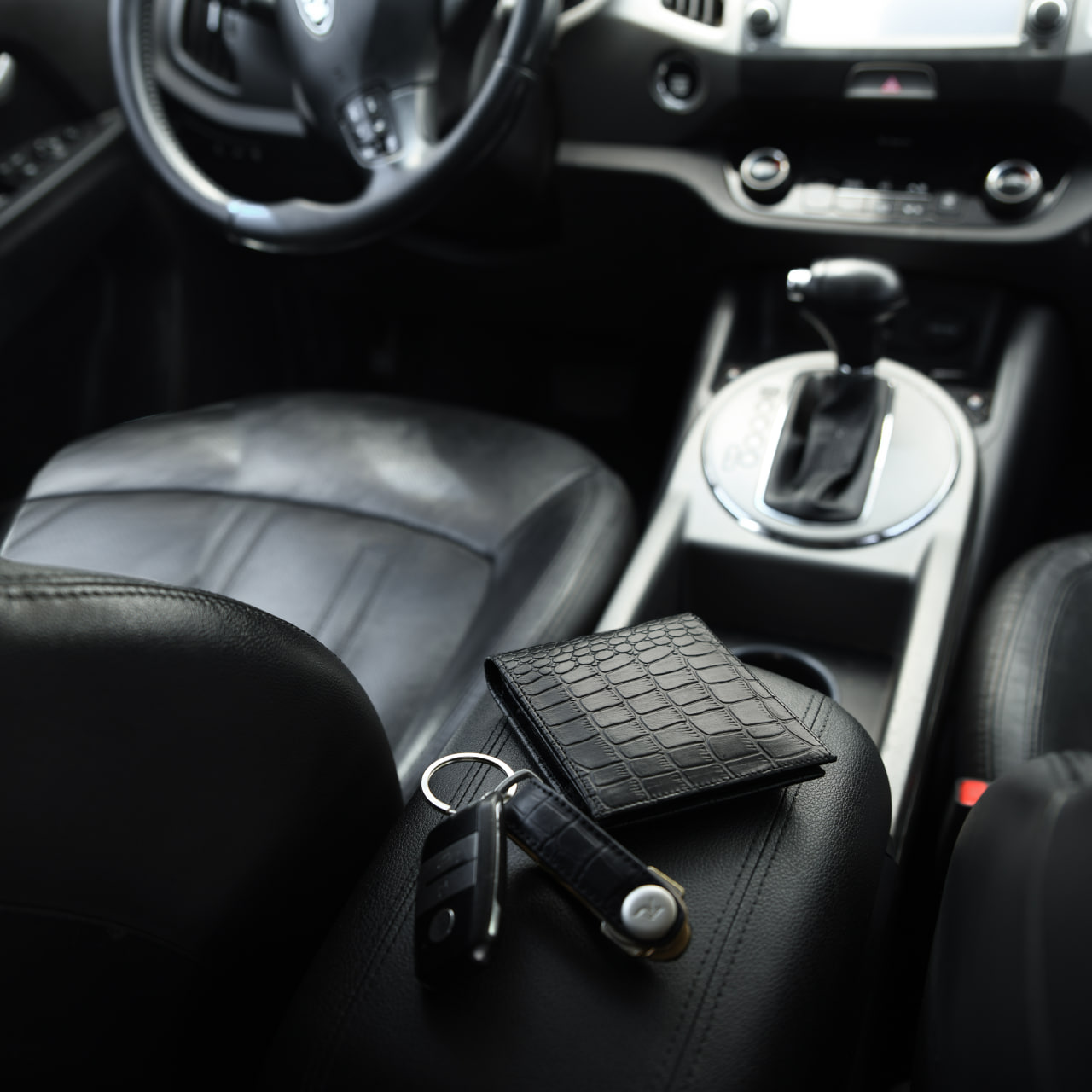 کیف پول جیبی چرم کروکودیل مشکی