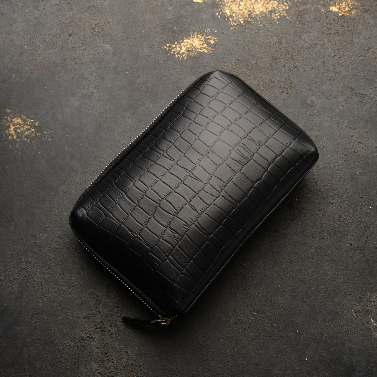 کیف پاسپورتی چرم کروکودیل مشکی