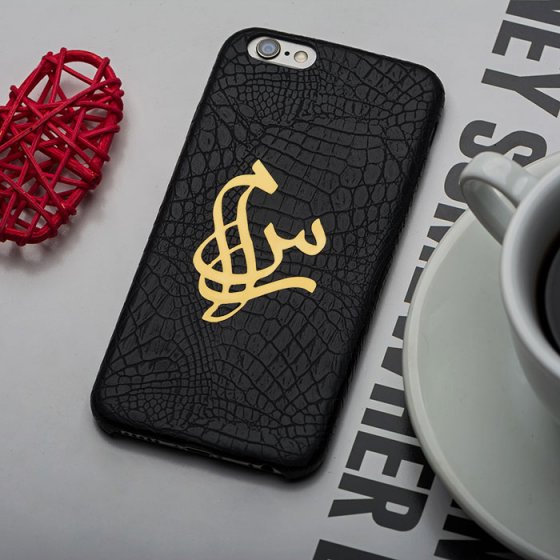 قاب موبایل چرم با پلاک اسم رسام