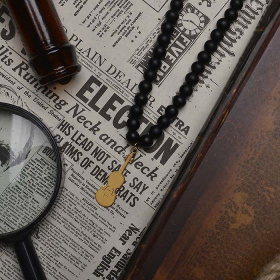 گردنبند با پلاک طلا طرح ویالون