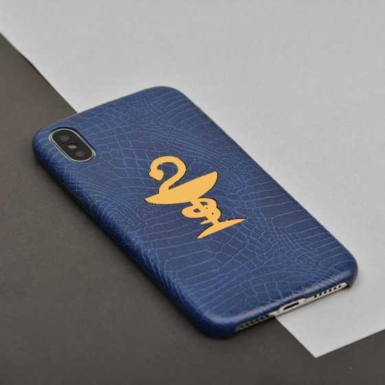 قاب موبایل چرم با پلاک لوگو داروخانه