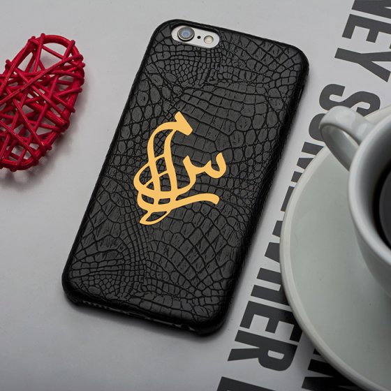 قاب موبایل چرم با پلاک اسم رسام