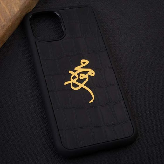 قاب موبایل چرم طبیعی با اسم محمود