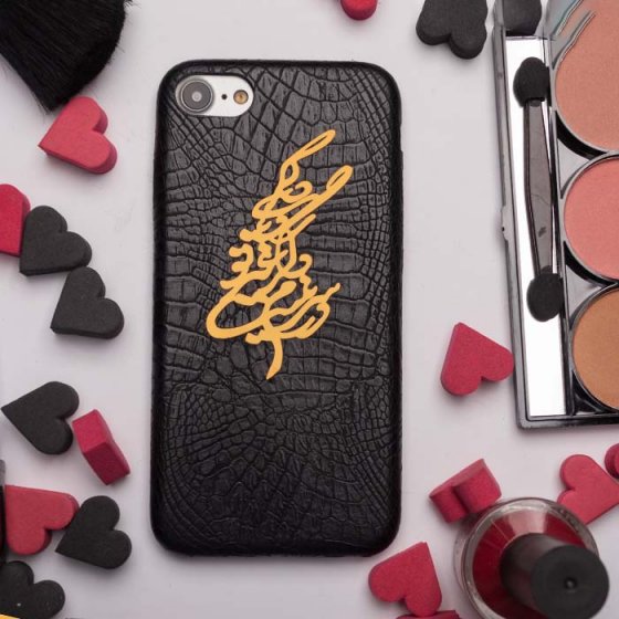 قاب موبایل چرم با پلاک در سرم نیست دگر غیر تو رویای کسی