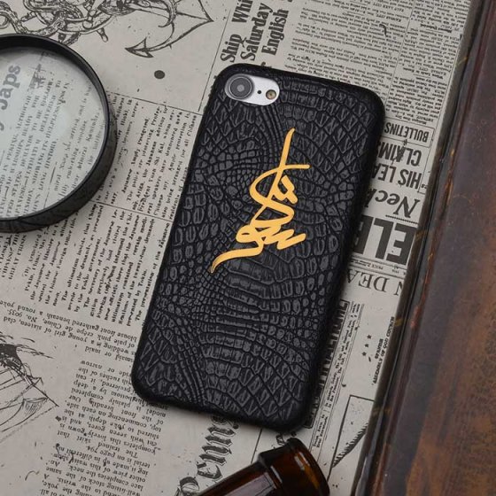 قاب موبایل چرم طلا پلاک اسم شوکا