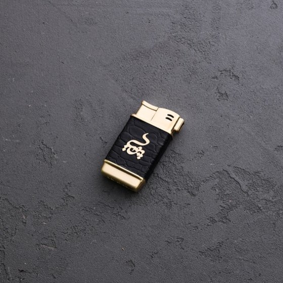 فندک طلا چرم اسم پویا