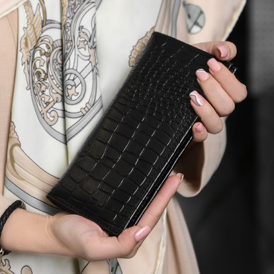 کیف کتی چرم با پلاک طلا اسم بهنوش