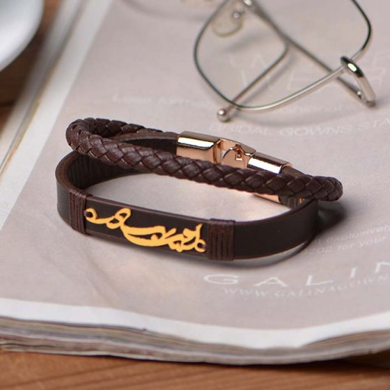 دستبند طلا چرم با پلاک اسم امیربهادر