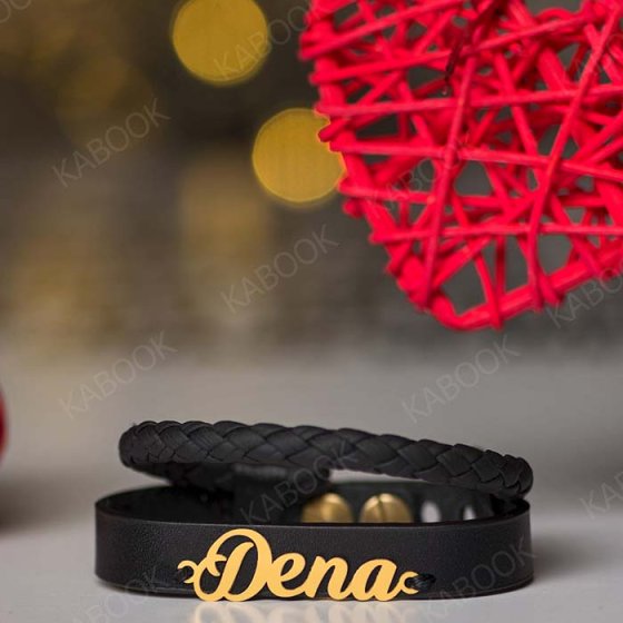 دستبند طلا چرم با پلاک اسم دنا