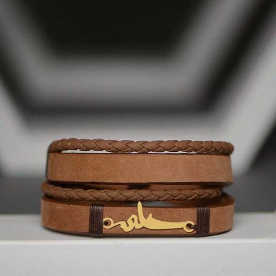 دستبند طلا چرم با پلاک اسم هلما