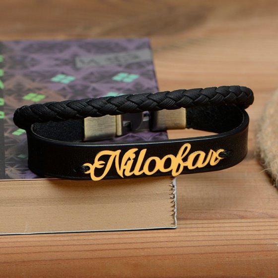 دستبند طلا چرم با پلاک اسم نیلوفر