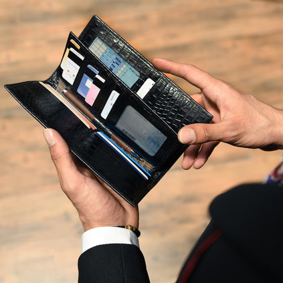 کیف کتی چرم با پلاک طلا اسم امیرمسعود