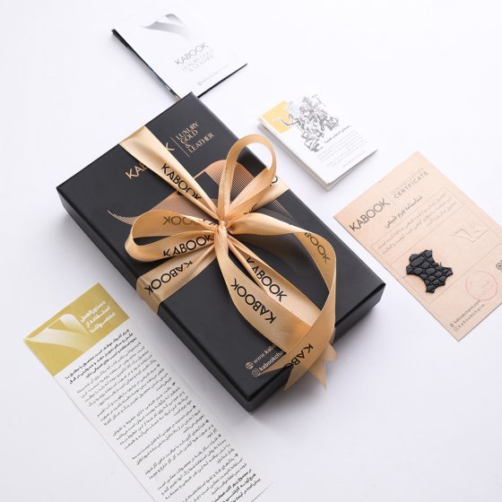 قاب موبایل طلا چرم اسم عرفان