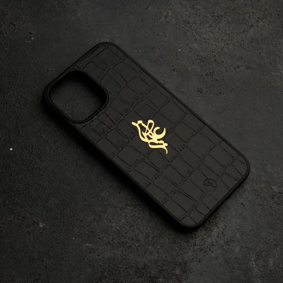 قاب موبایل چرم طبیعی با اسم علیرضا