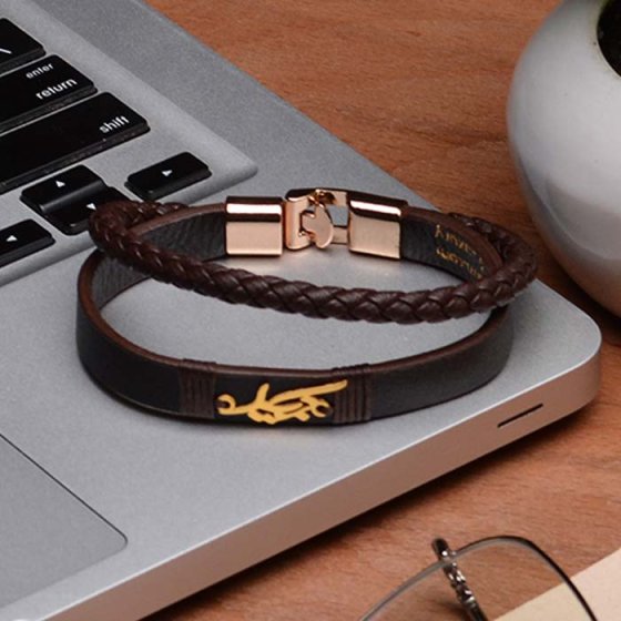 دستبند طلا چرم با پلاک اسم کمیل