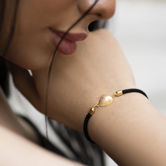 دستبند زنانه طلا طرح صدف