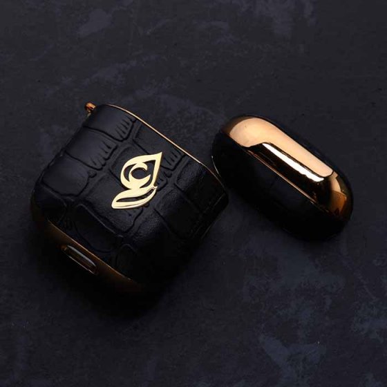 قاب چرم ایرپاد با پلاک اسم علی