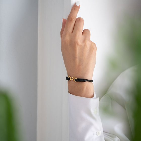 دستبند طلا زنانه طرح چنگک