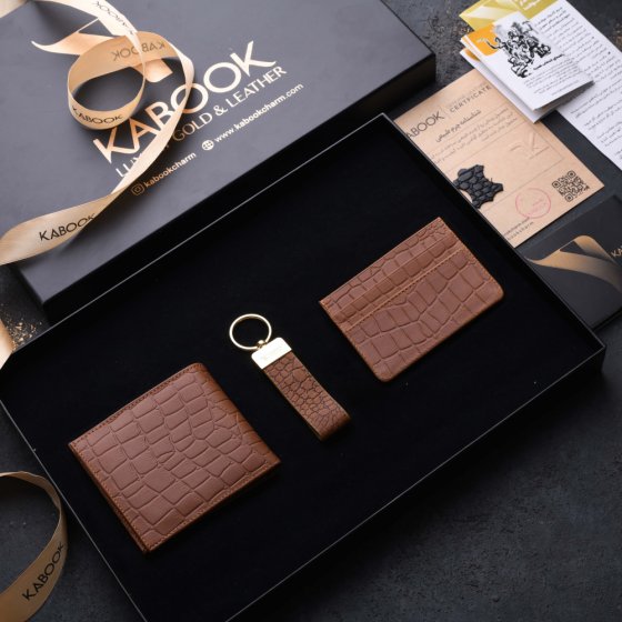 ست هدیه چرم کیف کارت و جاکلیدی و کیف جیبی عسلی