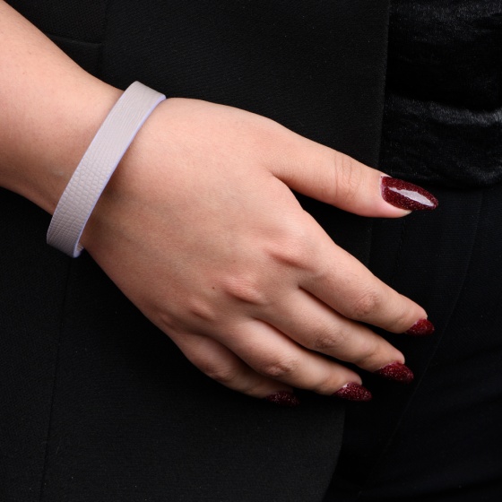 دستبند چرم لیزارد خاکستری