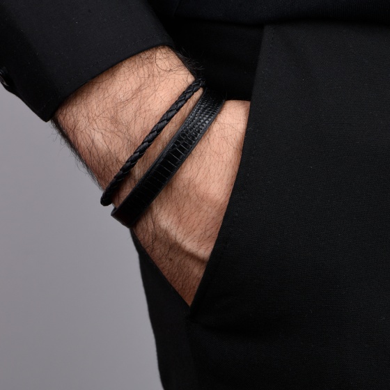 دستبند چرم 67 مشکی لیزارد