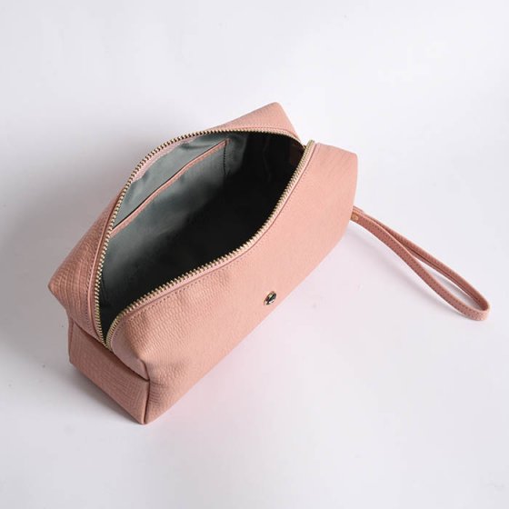 کیف لوازم آرایش چرم صورتی