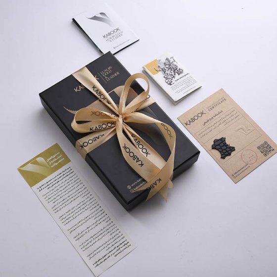 کیف لوازم آرایش چرم صورتی