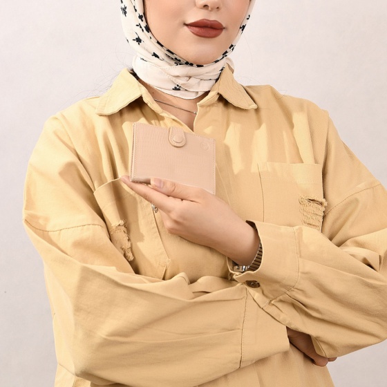 کیف کارت 4 لت چرم کرم