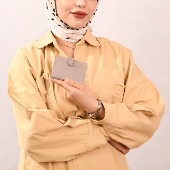 کیف کارت 4 لت چرم خاکستری