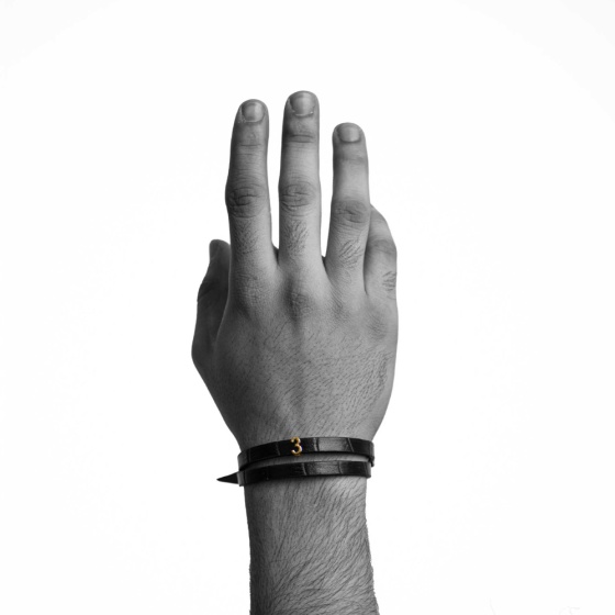 دستبند مردانه طلا چرم عدد 3