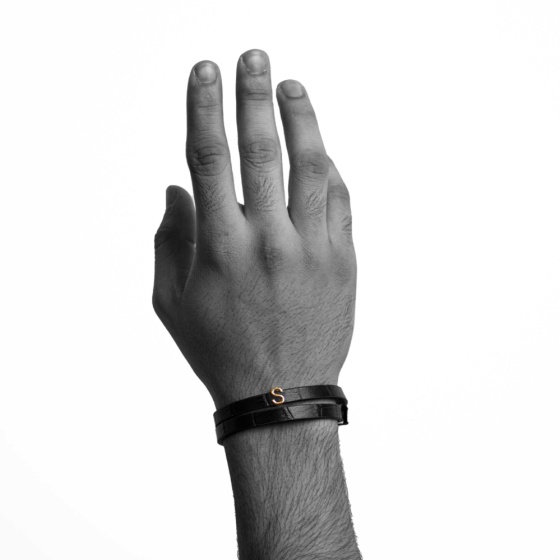 دستبند مردانه طلا چرم حرف S