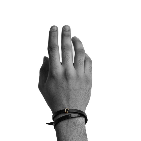 دستبند مردانه طلا چرم حرف C