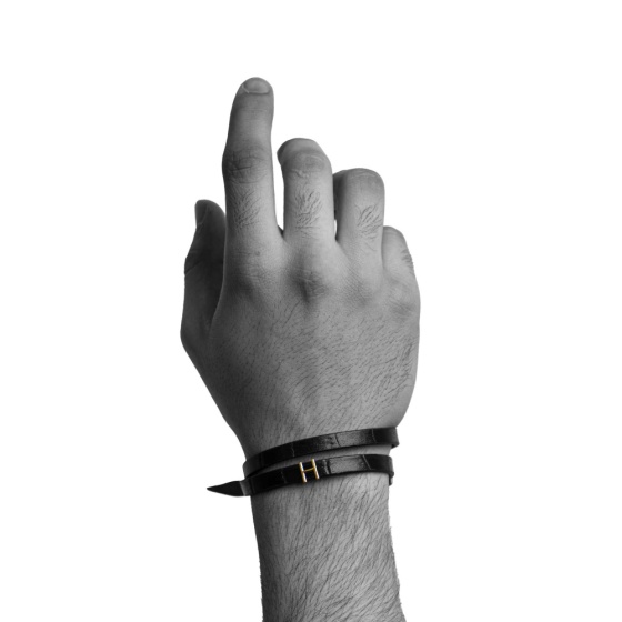 دستبند مردانه طلا چرم حرف H