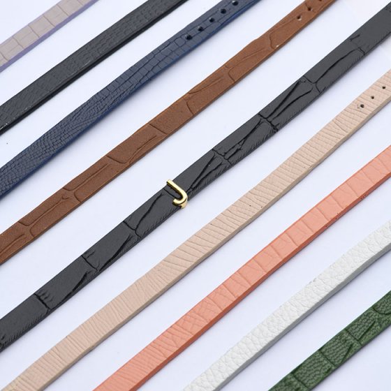 دستبند زنانه طلا چرم حرف J