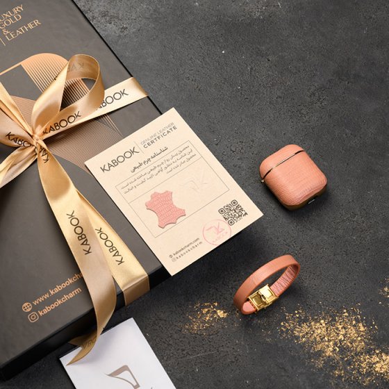 ست دستبند و قاب ایرپاد چرم صورتی