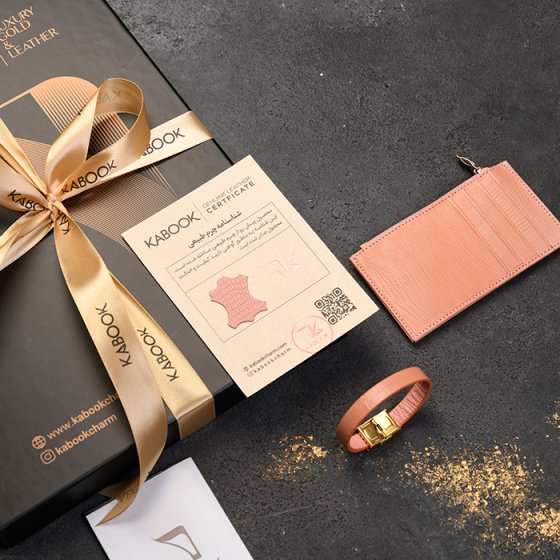 ست دستبند و کیف کارت زیپی چرم صورتی