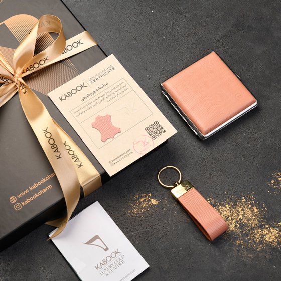 ست جاکلیدی و جعبه سیگار چرم صورتی