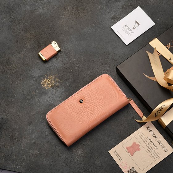 ست فندک و کیف پول چرم صورتی