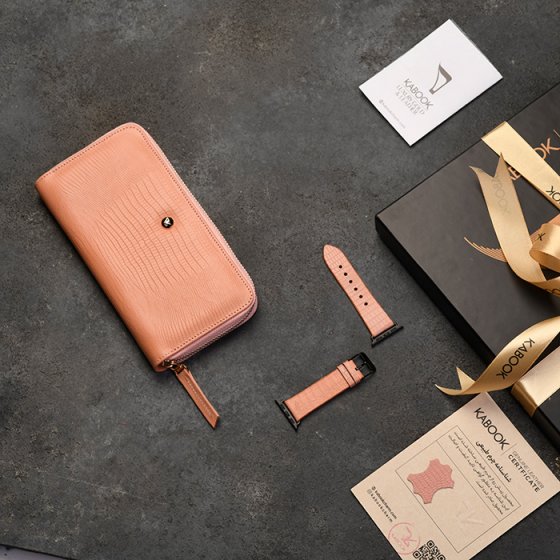 ست کیف پول زنانه و اپل واچ چرم صورتی