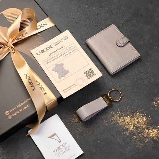 ست جاکلیدی و کیف کارت 4 لت چرم خاکستری