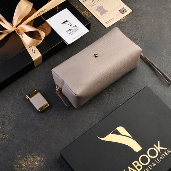 ست فندک و کیف آرایشی چرم خاکستری