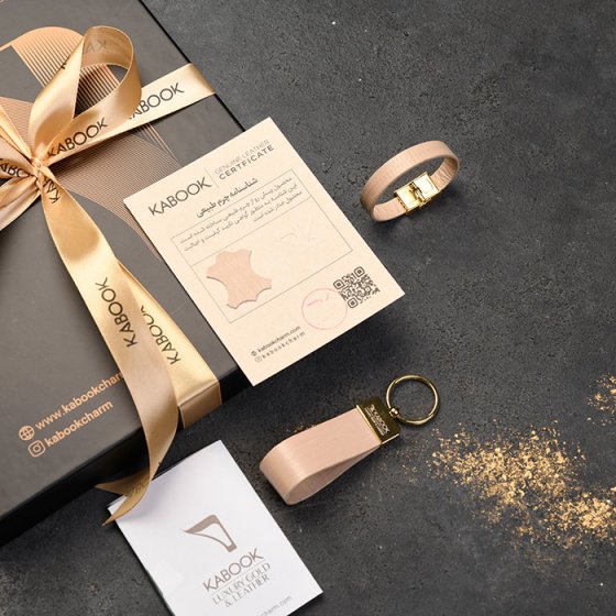 ست دستبند زنانه و جاکلیدی چرم کرم