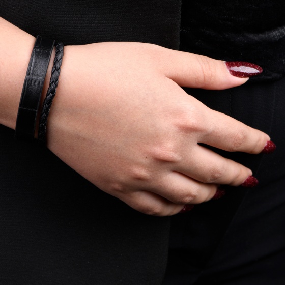 دستبند چرم 67 مشکی کروکودیلی