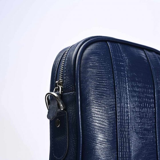 کیف دوشی طرح لونا سورمه ای لیزارد