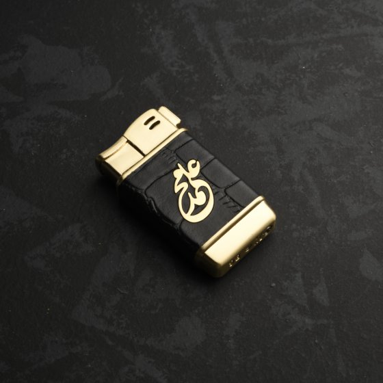 فندک طلا چرم اسم محمد علی