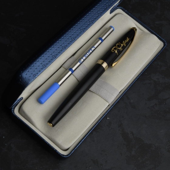 روان نویس یوروپن با پلاک طلا اسم دلخواه