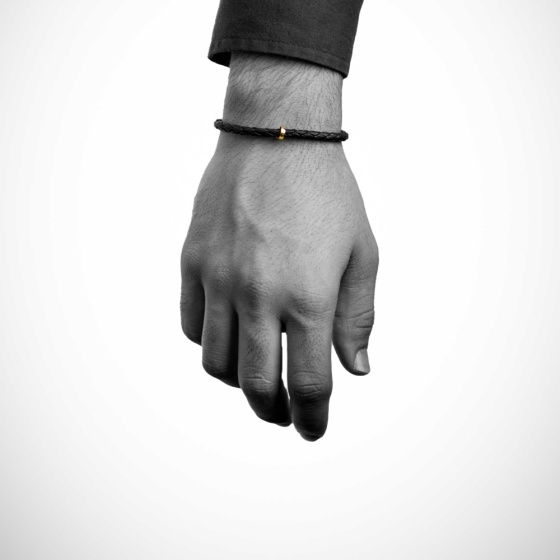 دستبند چرم طلا مردانه طرح زرلین